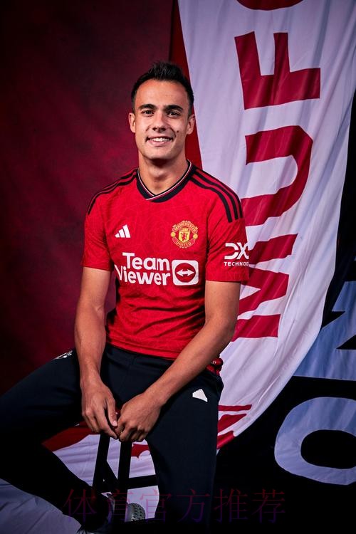 曼联今天已与雷吉隆团队谈判 不接受回购条款 曼联今天已与雷吉隆团队谈判 不接受回购条款